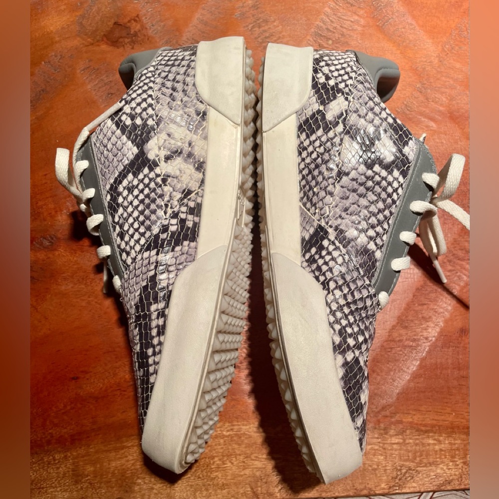 Adidas Adicross Leather Athletic Shoes - 7